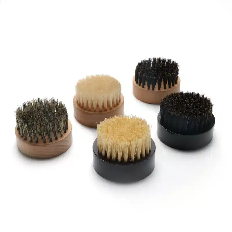 round wooden beard brush099