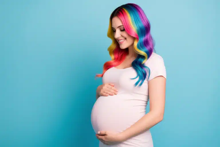 Can You Color Your Hair When You're Pregnant? A Safe Guide 2 can you color your hair when your pregnant1